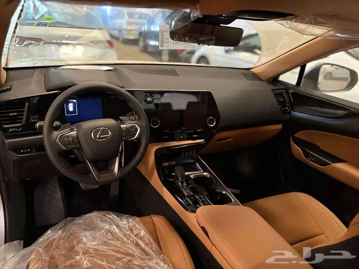 لكزس NX350 ستاندر هايبرد 2025 12