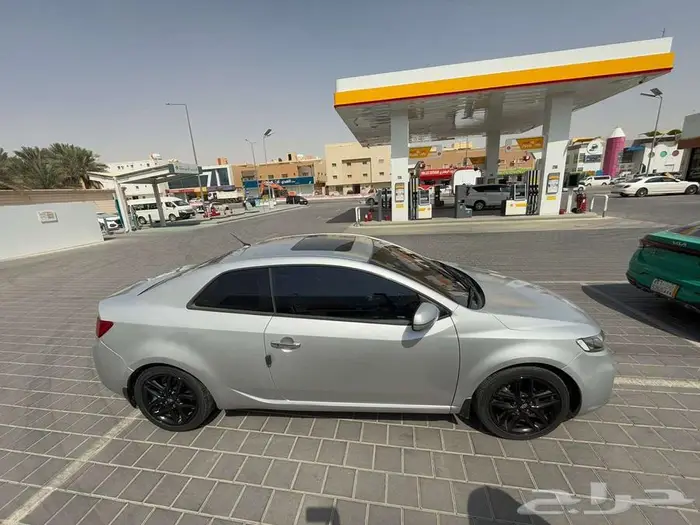 للبيع كيا سيراتو كوبيه 2013 5