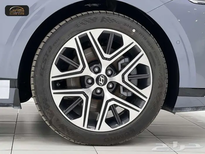 هيونداي أزيرا بريميوم 2025- 165600 شامل الضريبة 6