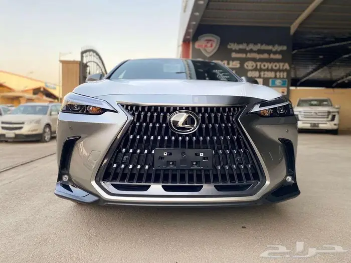 لكزس NX350 AA بنزين 2025 متاح اقساط و كاش 1