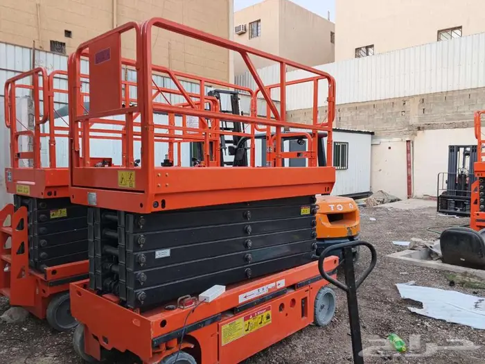 سيزرلفت كهربائي 2025 حالة ممتازة للبيع أو الإيجار 0