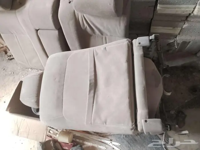 قطع غيار كامري المعروض فقط موجود 1