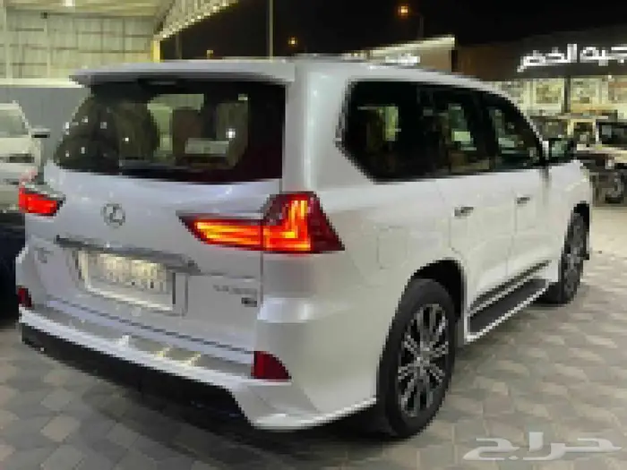 لكزس 2021 سبورت LX570 8