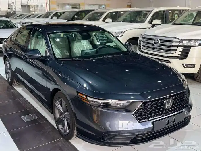 هوندا اكورد EX نص فل 2025 رادار لون رمادي 1