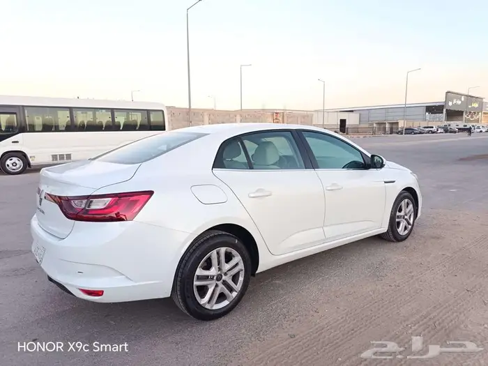 رينو ميقان 2021 1