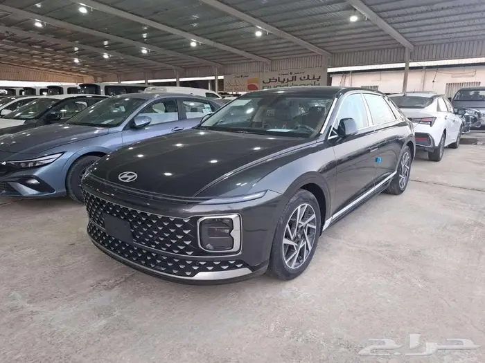 ازيرا كلاسيك 2025 رمادي 0