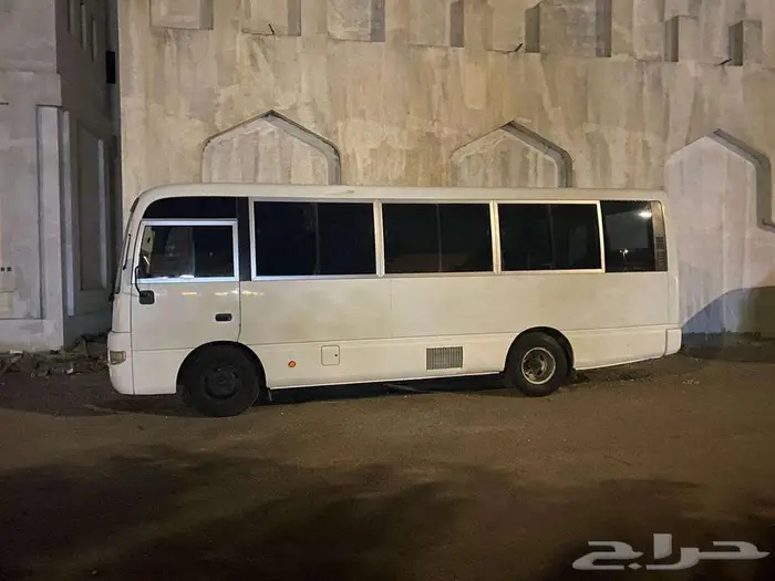 باص كوستر للايجار 0