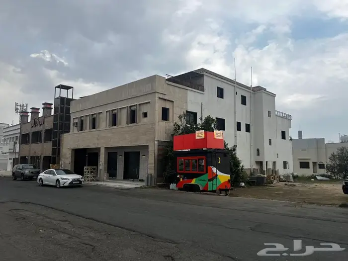 للبيع عمارة تجارية سكنية بأبها - الضباب على الحزام 2