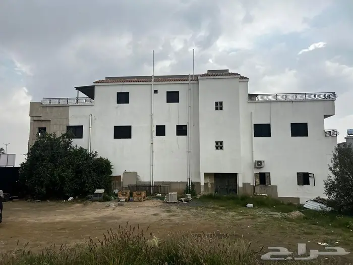للبيع عمارة تجارية سكنية بأبها - الضباب على الحزام 5