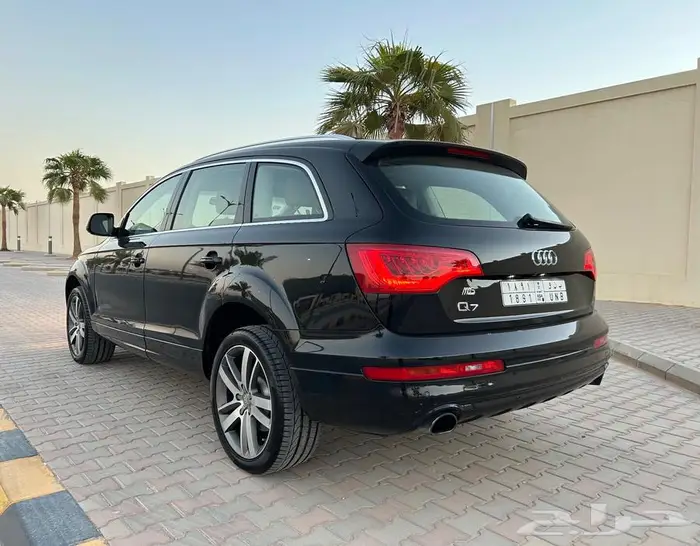 اودي Q7 2013 نظييف جدا 21