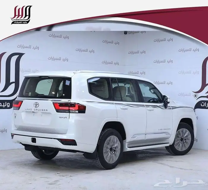 لاندكروزر GXR فل كامل جلد تيربو 2024 وارد وليد 0