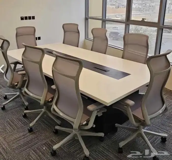 تصميم جديد وطاولات اجتماعات مكتبية فاخرة متاحة بسعر رخيص 10