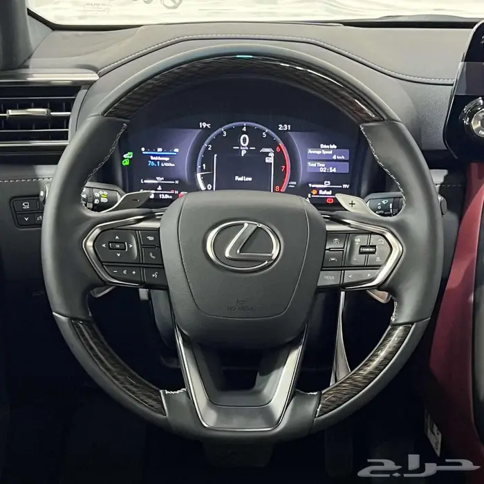 لكزس LX600 BB دبل بنزين تماتيك سعودي 2025 9