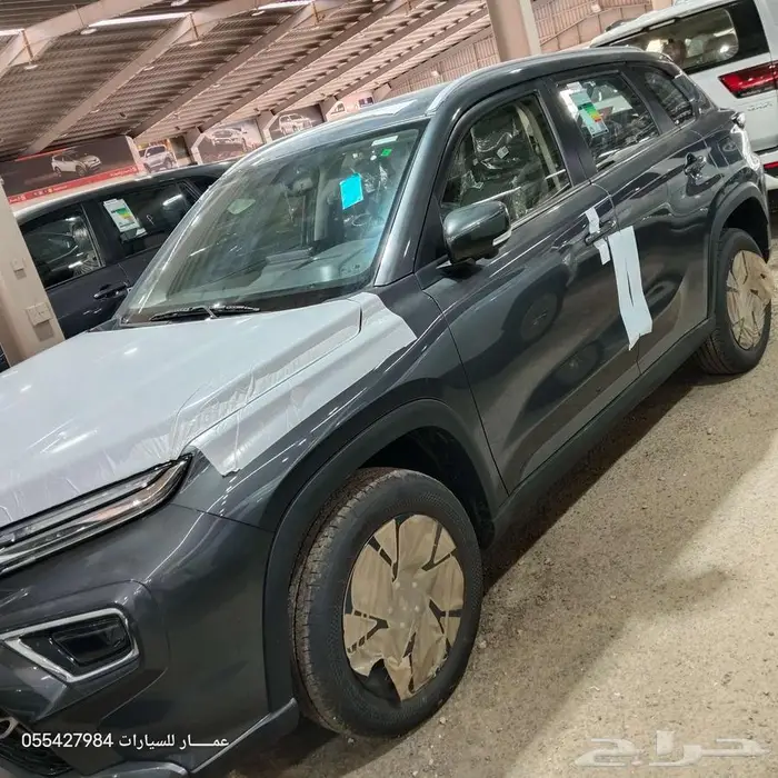 تويوتا اوربان كروز GLX لوحات 2025 0