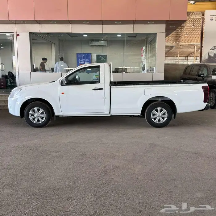 ايسوزو غمارة 2025 زجاج كهرباء ب72.000 بأقل سعر لدى الفريدي 2