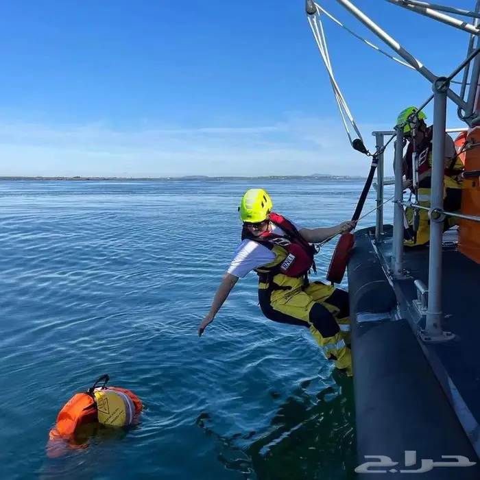 دمية التدريب على انقاذ الغريق في المياه المفتوحة 2