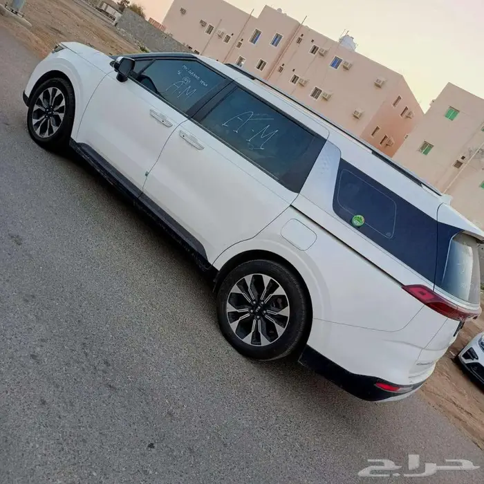كيا كارنيفال2021ديزل بطاقة جمركيه وكاله بالكامل 3