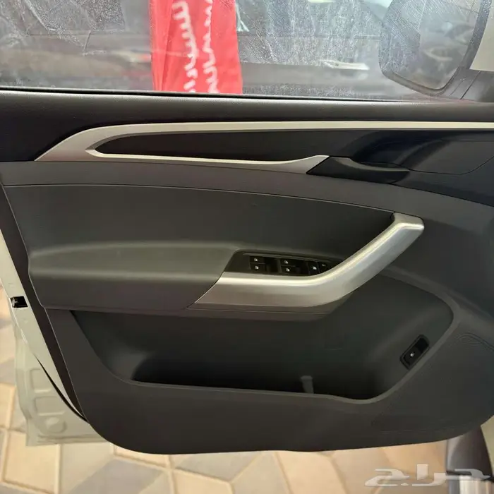 ام جي غمارتين T60 جير عادي بنزين 8