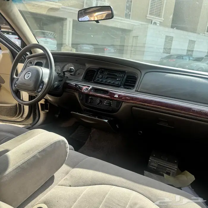 فورد ماركيز 2001 9