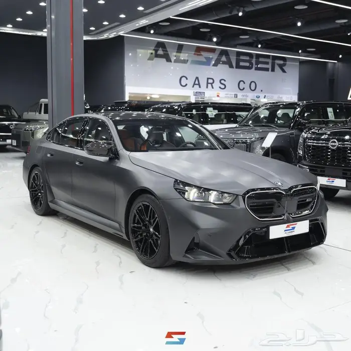 بي ام دبليو M5 موديل 2025 0