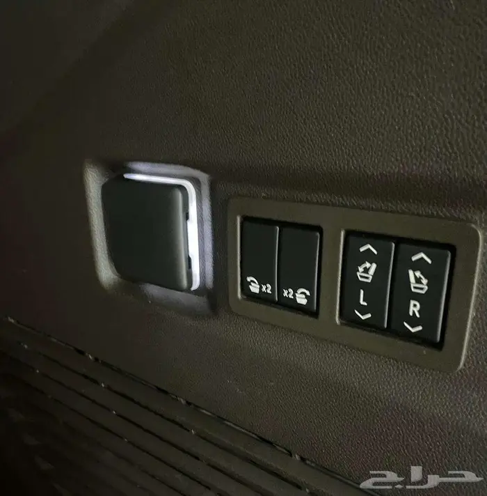 شيفروليه تاهو 2022 كحلي الونZ71 35