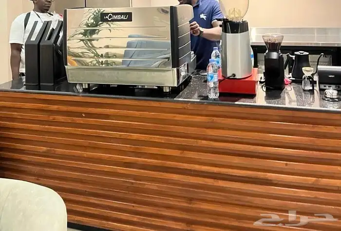 اثاث للتقبيل كافيه بالكامل بالمحل 6