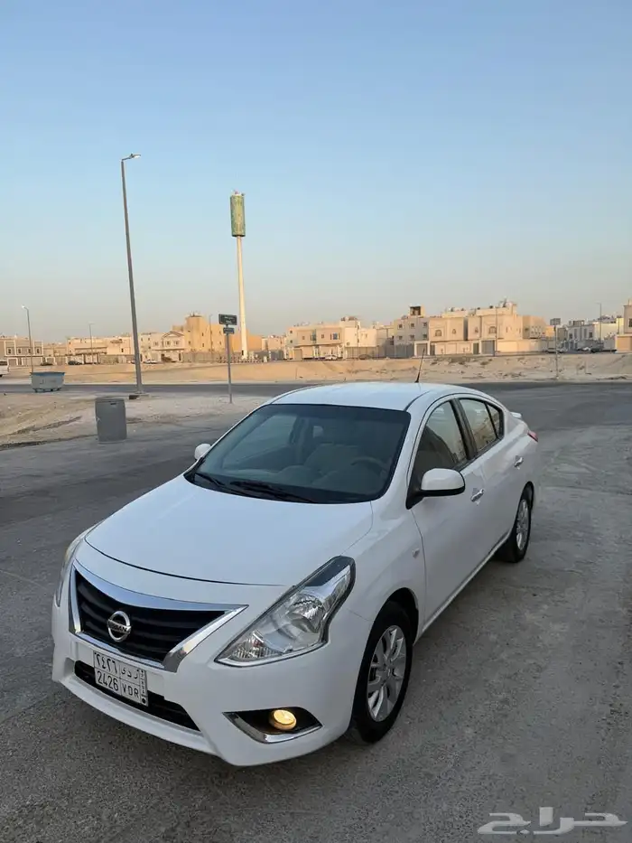 نيسان صني 2023 فل نظيف .. 1