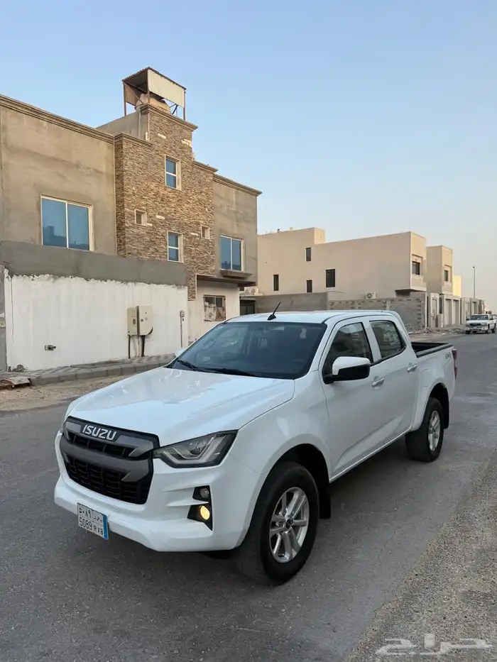 ايسوزو ديماكس 2022 تماتيك نظيف .. 1