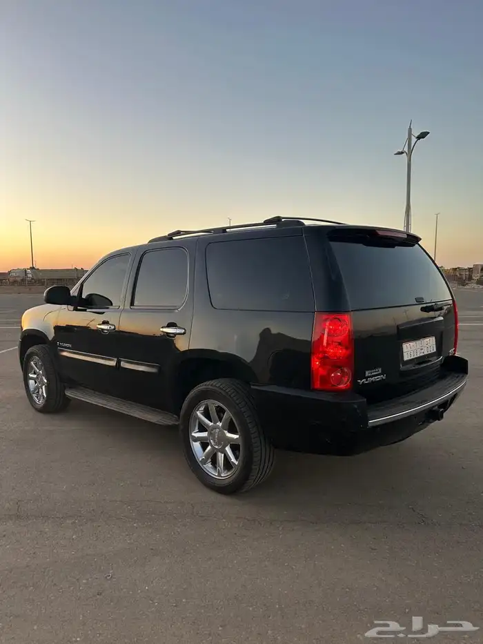 جمس يوكن 2009 دبل سعودي 3