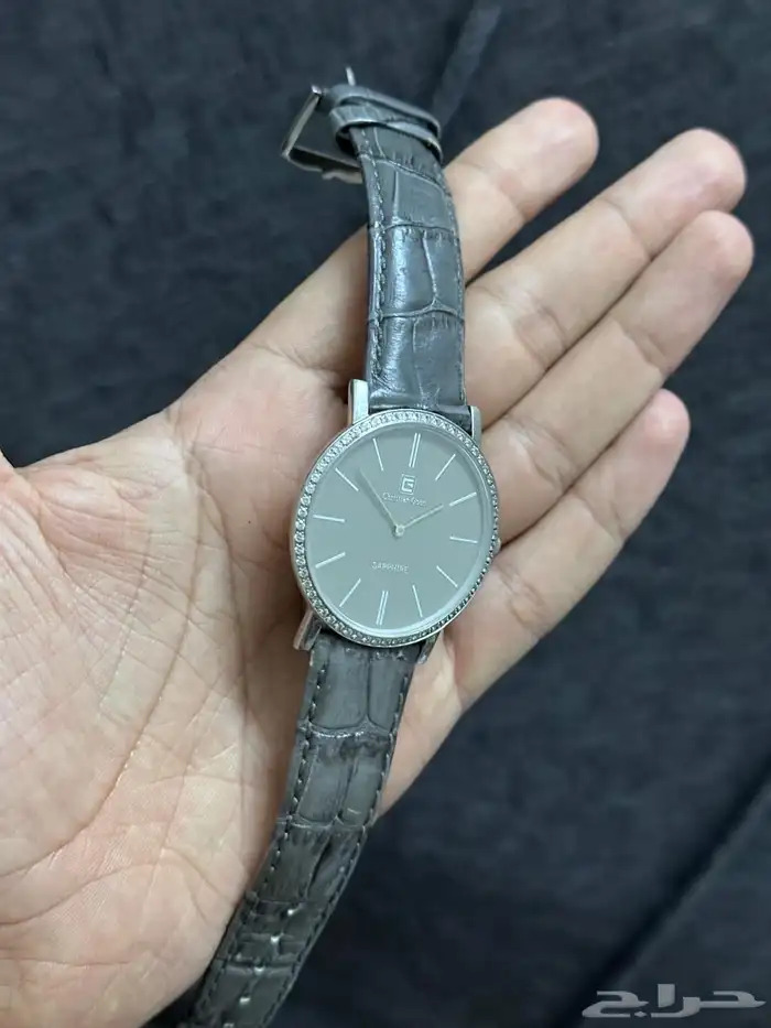 ساعة كريستيان جين 8