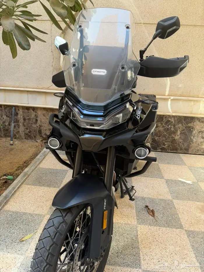 دراجة سي اف موتو 4