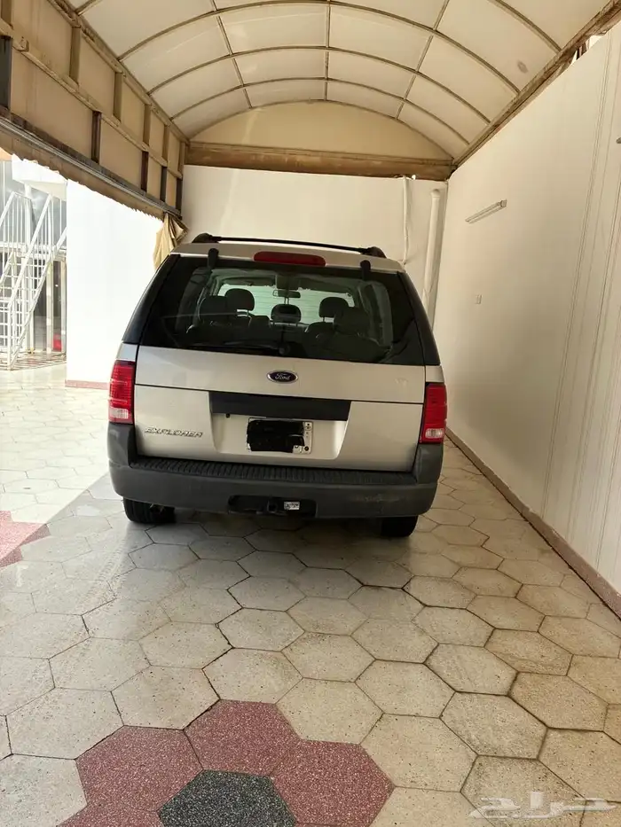 فورد اكسبلور موديل 2004 12