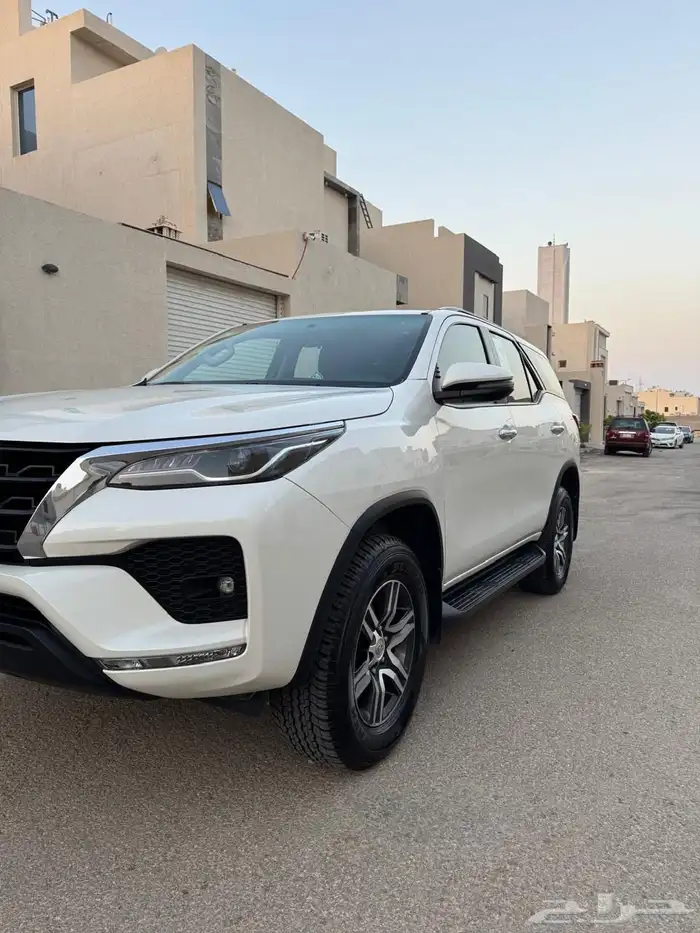 فورشنر 2023 ماشي 145 سعودي 4