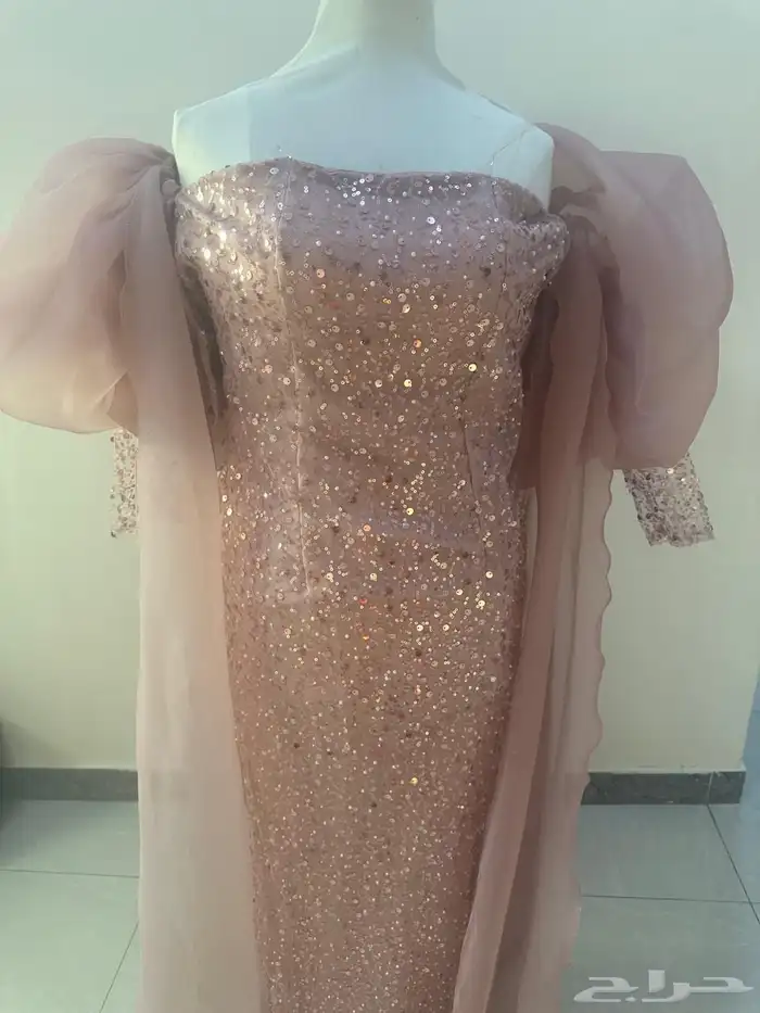 فساتين 1