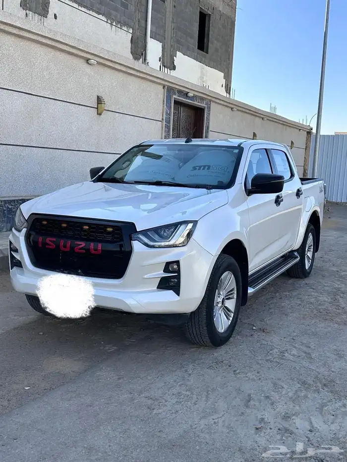 ايسوزو ديماكس 2022 الدفعه الثانيه 1