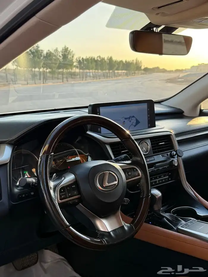 لكزس RX 450h 2021 ( بحالة الوكالة ) 8