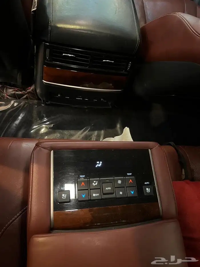 لكزس بريمي ذهبي DD vعداد 165000 13