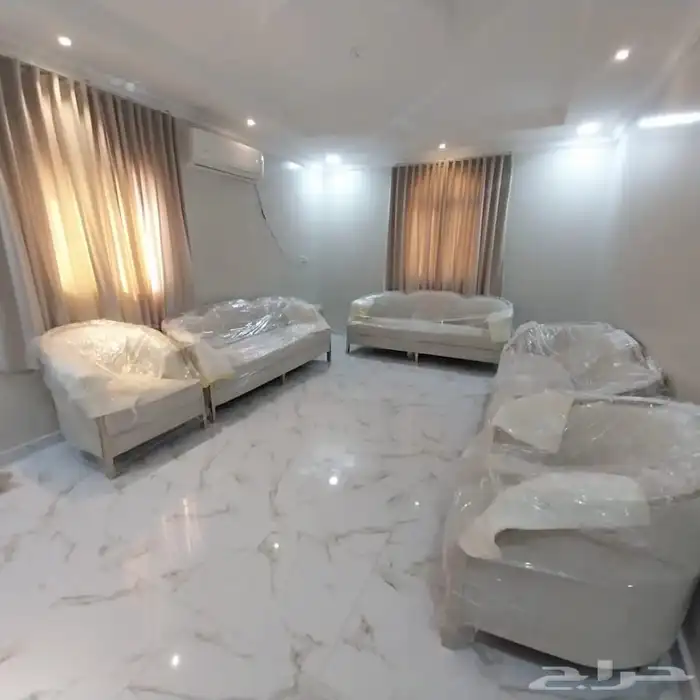 غرف نوم وكنب ستاير وخزائن حسب الطلب 4