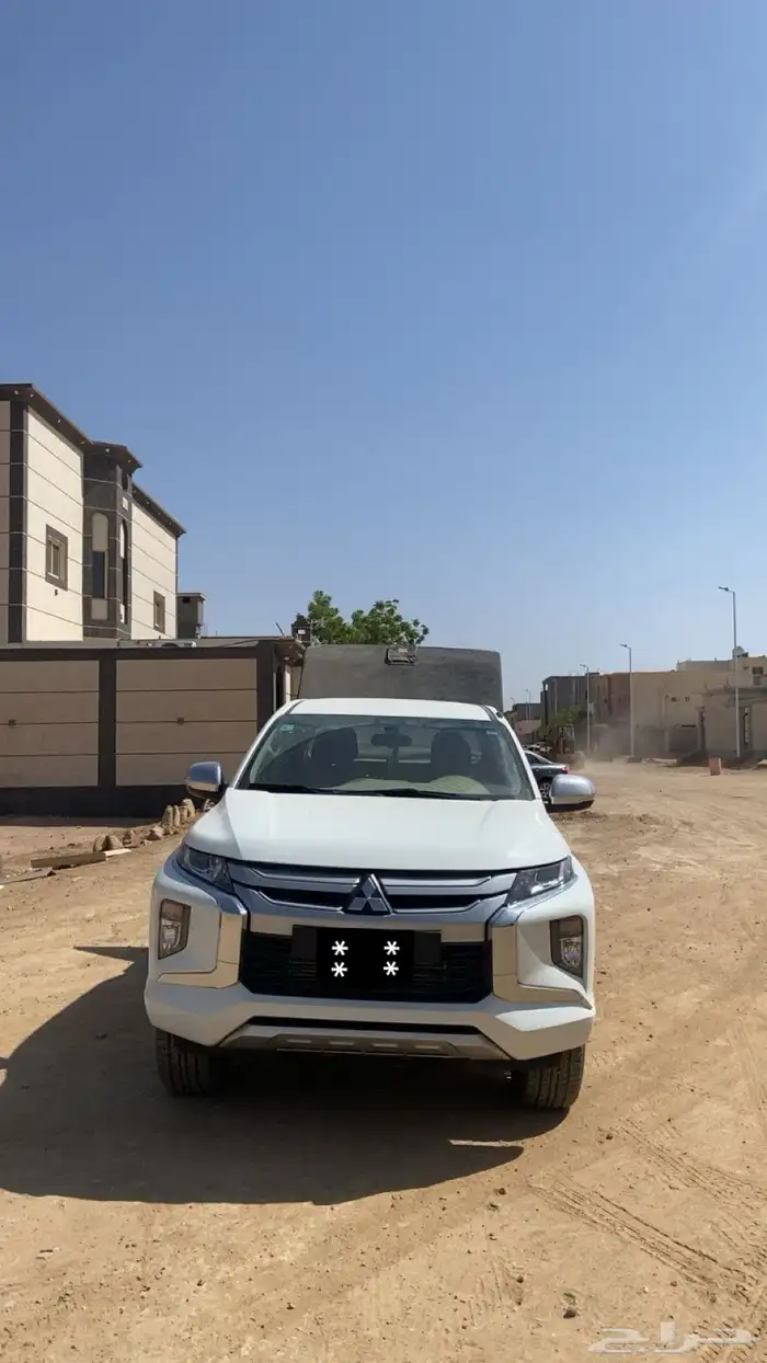 ميتسوبيشي L200 2022 2