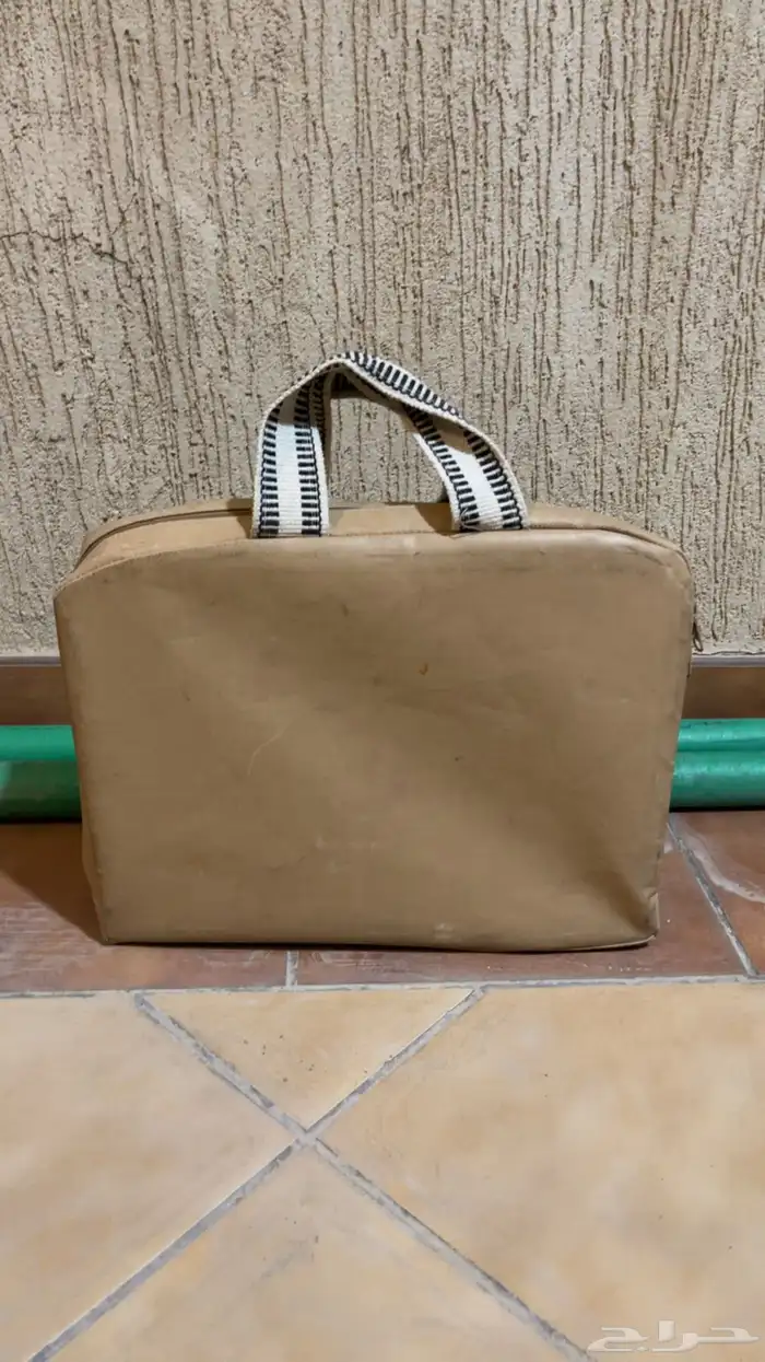 طاولة رحلات 2