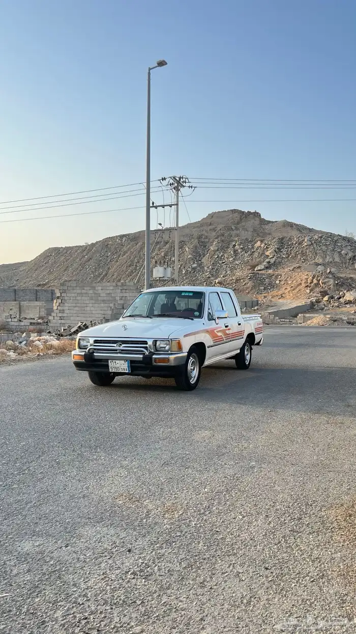 هايلوكس1992عليه خط 1997 0