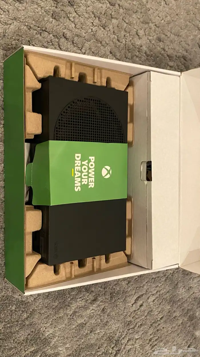 اكس بوكس جديد ب معنى الكلمة ما كمل 4 شهور 1