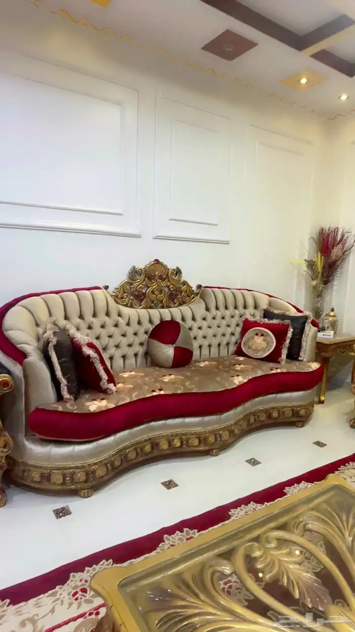 كنب مستعمل استعمال نظيف مع ثلاث طولات 5