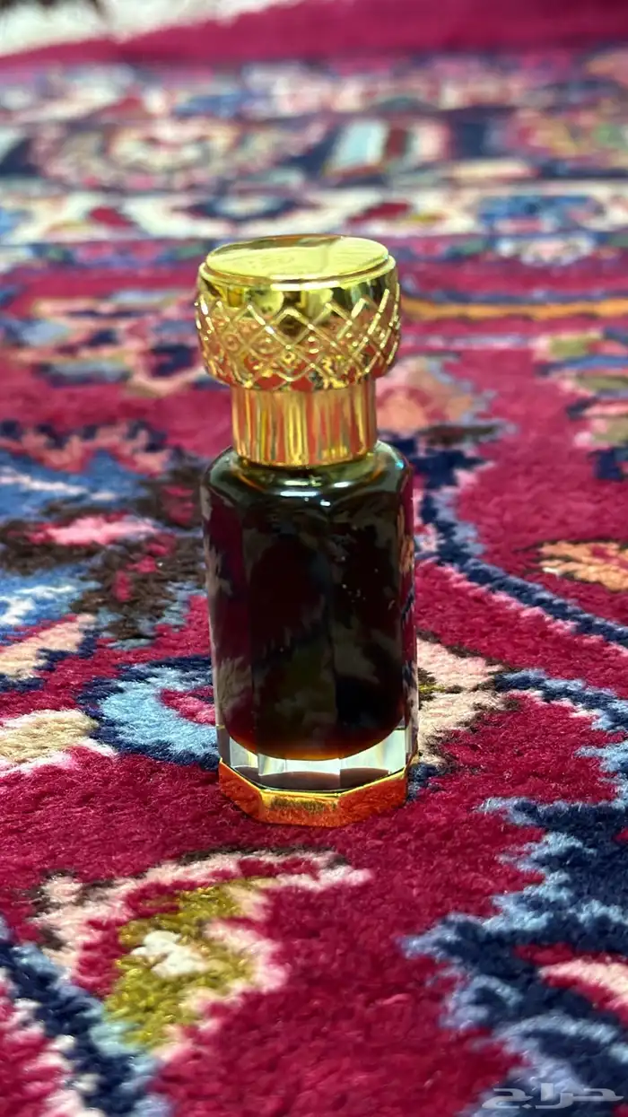 للبيع دهن عود سيوفي 0