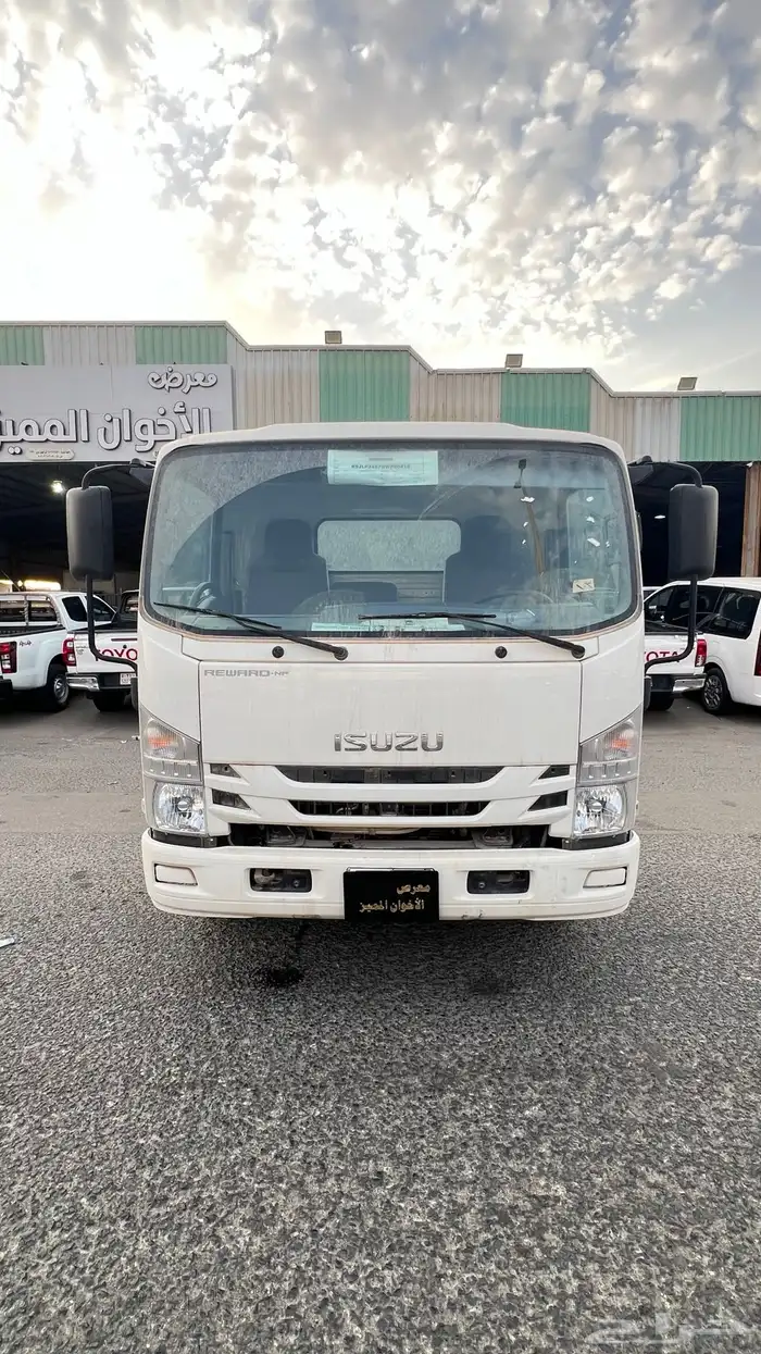 ايسوزو 2022 شاصيه دينا NP مكينه كبير 5 متر 0