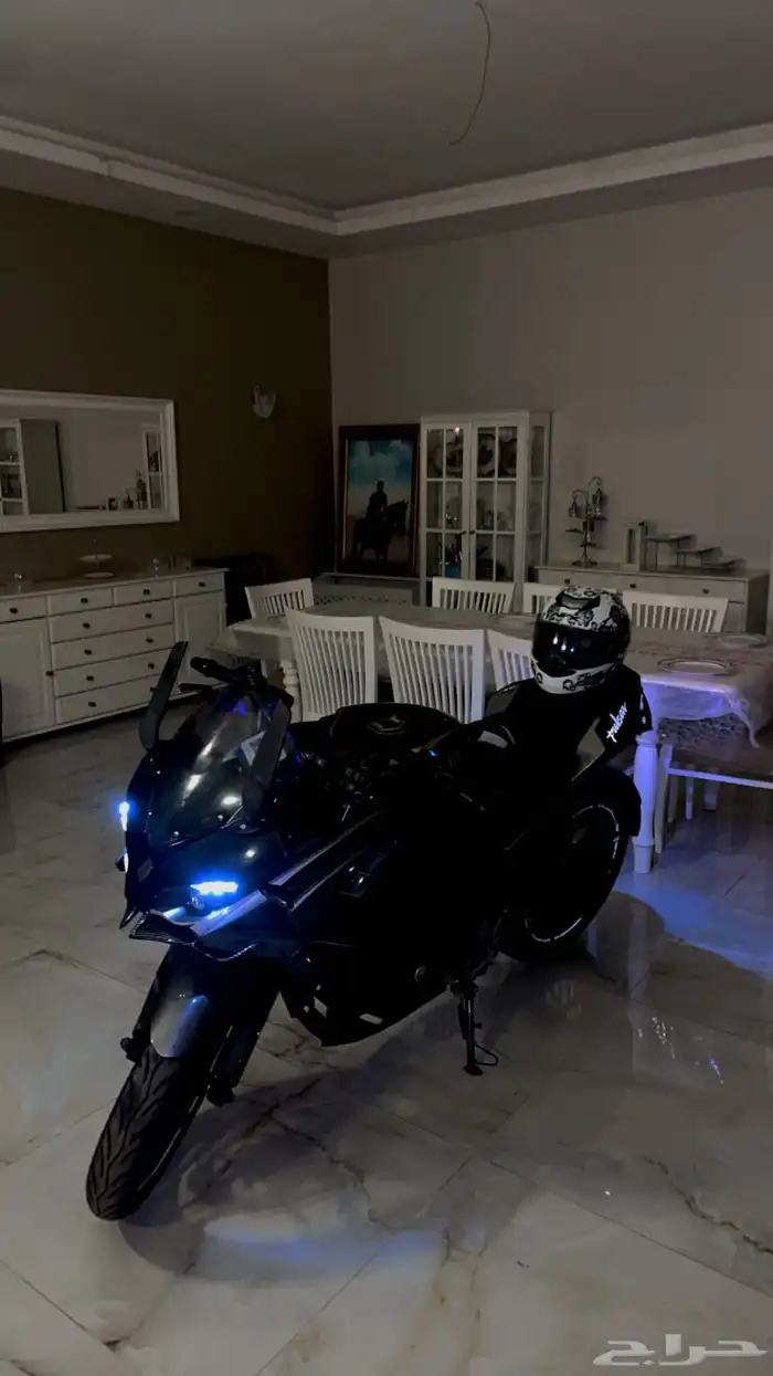 Bajaj Pulsar RS 200   2017موديل 2