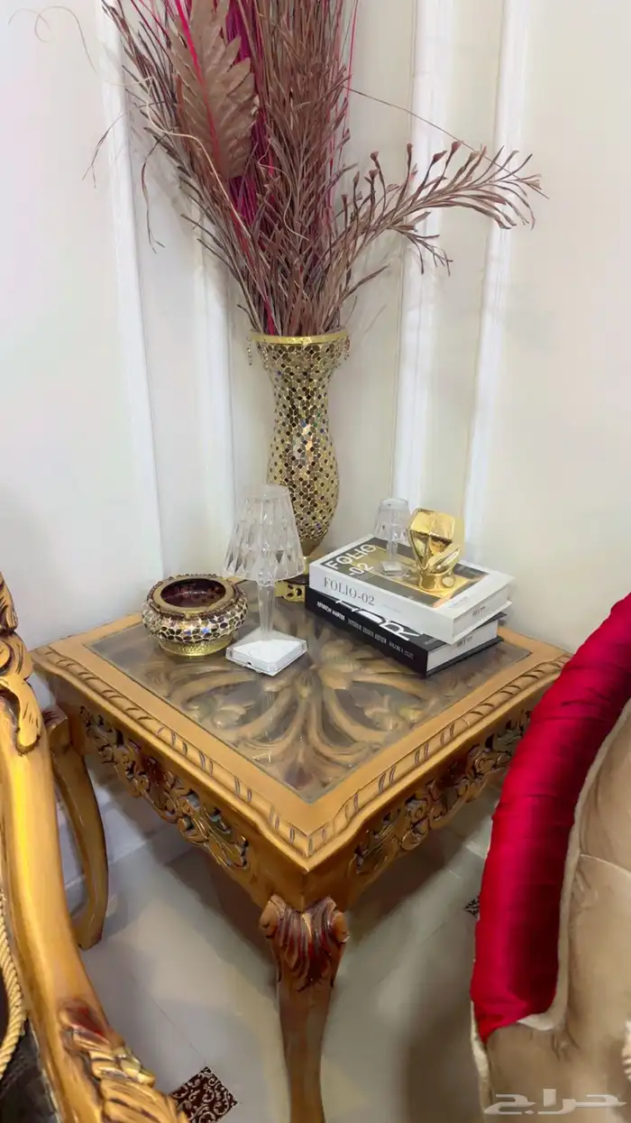 كنب مستعمل استعمال نظيف مع ثلاث طولات 2