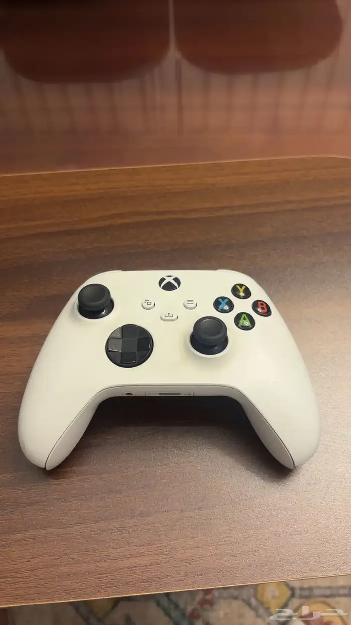 يد تحكم Xbox 0