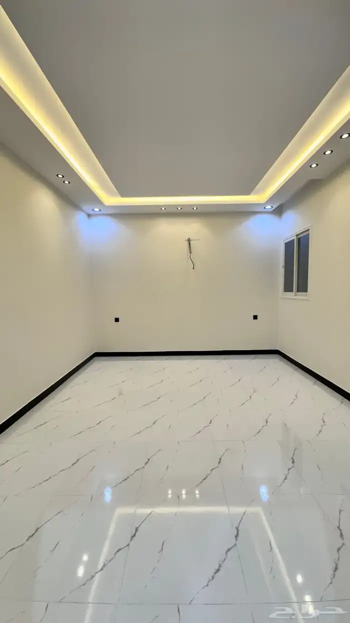 للبيع شقق علوي خميس مشيط حى دره الموسى 14