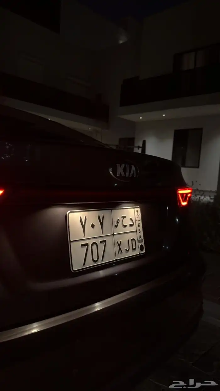 لوحة مميزة 707 2